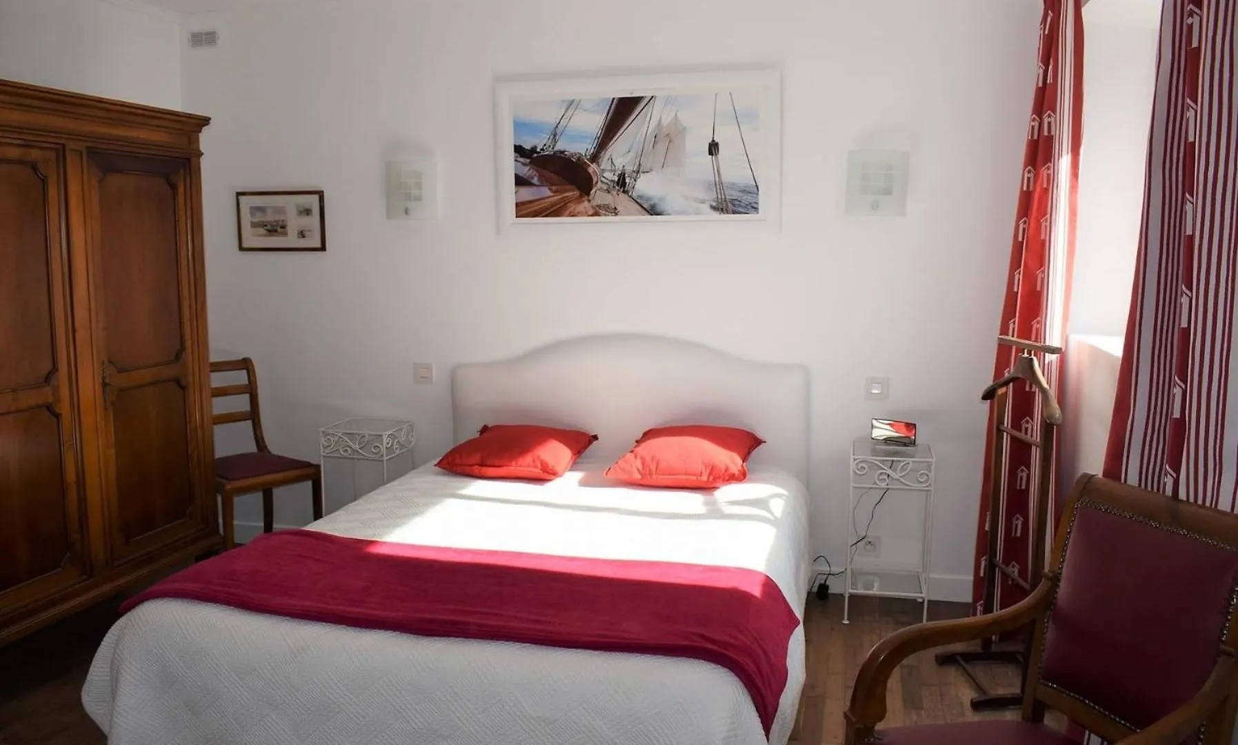 Appartement Classe 3 Etoiles A 20M De La Plage A Tregastel - Ref 145